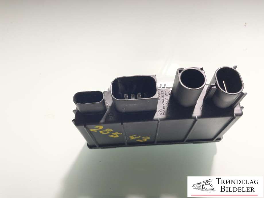 Styreenhet diverse til BMW 2-Serie, Active/Gran Tourer 2014-->> (F45/F46) (F45/F46) (185767 10|8647841-03|)