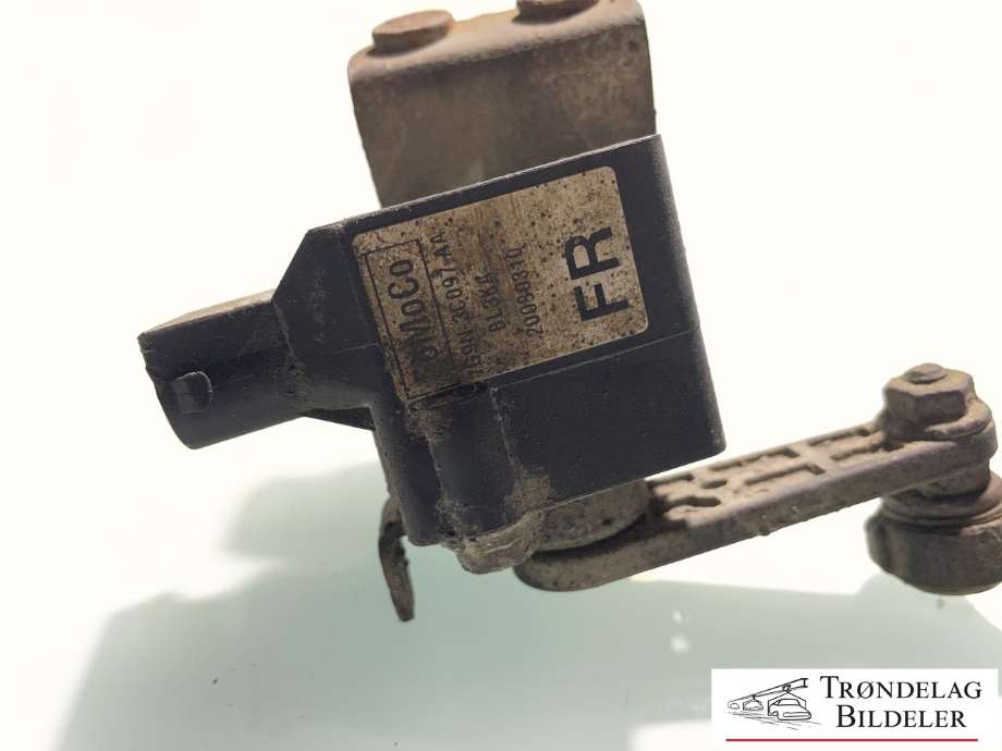 Sensor nivå, høyre foran til Volvo V70 2007-2013 (Type III, Fase 1) (8G9N-3C097-AA|8G9N-3C492-AA|31288272)