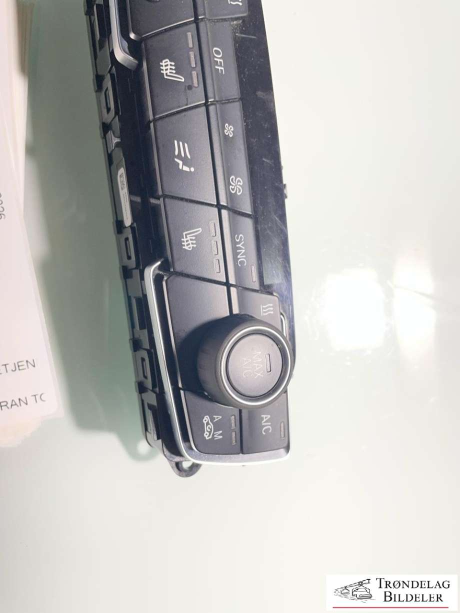 Varmeapparat betjening til BMW 2-Serie, Active/Gran Tourer 2014-->> (F45/F46) (F45/F46) (64 11 9 371 455|)
