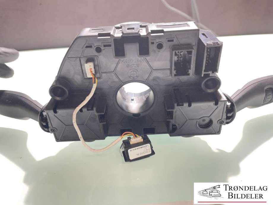 Bryter combi til BMW 2-Serie, Active/Gran Tourer 2014-->> (F45/F46) (F45/F46) (61 31 6 827 370|HW0006SW0014|9330565 AI05)