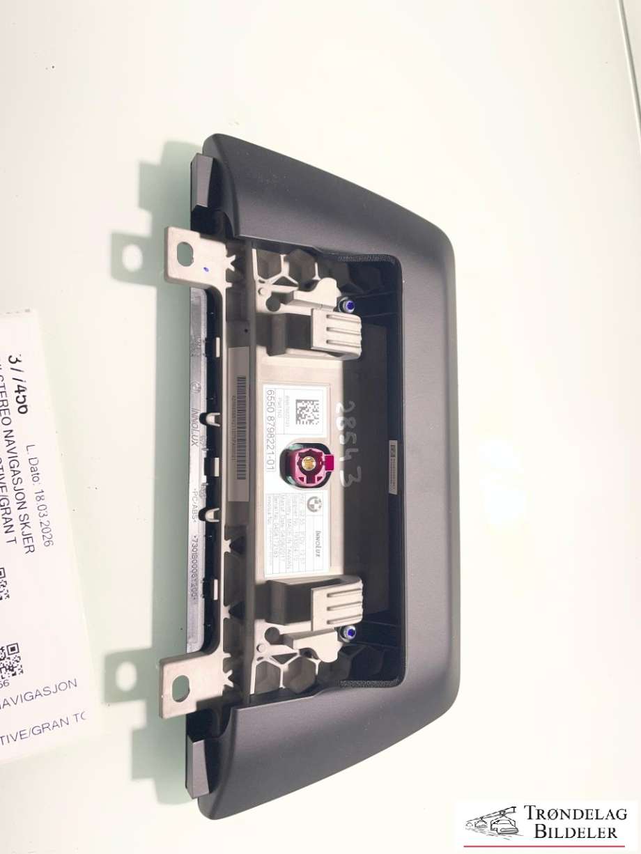 Bilstereo navigasjon skjerm til BMW 2-Serie, Active/Gran Tourer 2014-->> (F45/F46) (F45/F46) (65 50 8 803 368|)