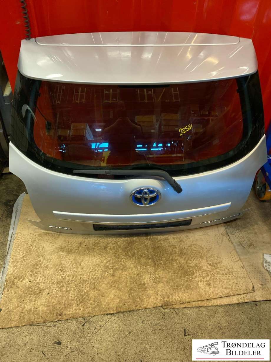 Bakluke til Toyota Auris, 2010-2012 (Type I, Fase 2)  (6700502210)