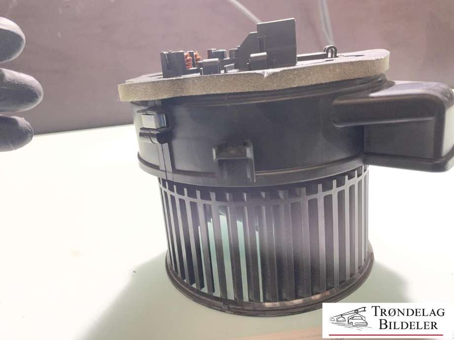 Varmeapparat motor til BMW 5-Serie 2017-->> (G30/G31) (G30/G31) (64 11 6 836 881|)