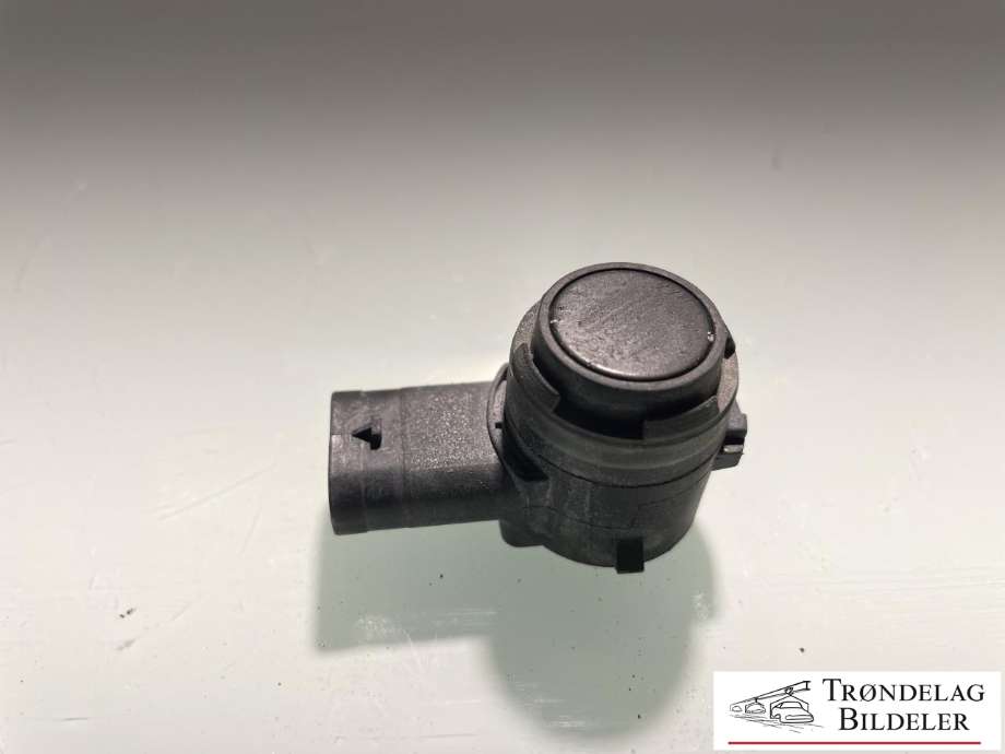 Parkeringssensor foran til BMW 5-Serie 2017-->> (G30/G31) (G30/G31) (66 20 2 409 650|)