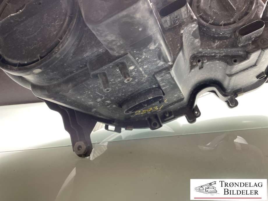 Frontlykt venstre halogen til Mercedes E-Klasse 2006-2009 (Fase 2) (W211) (W211) (A2118202961|)