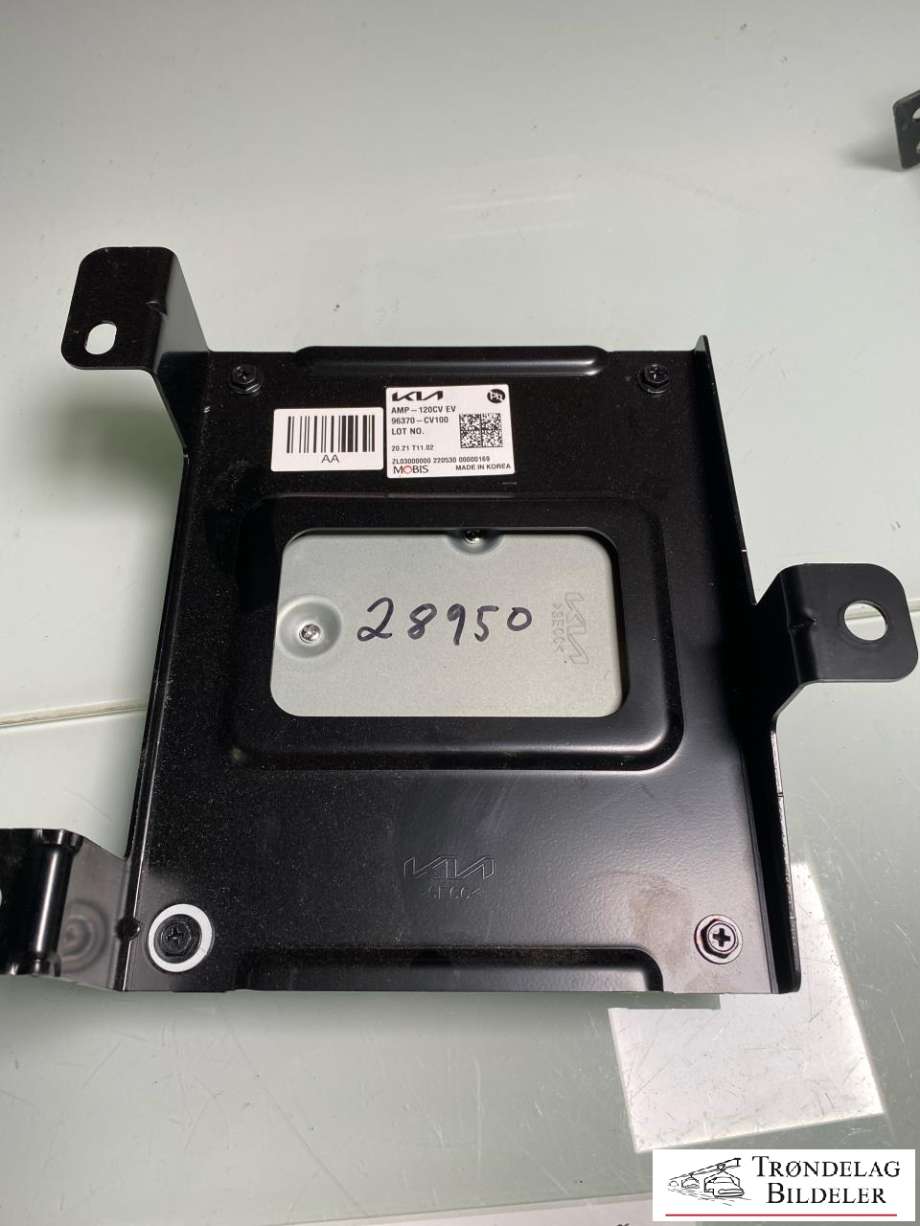 Bilstereo forsterker til Kia EV6 2021-->> (96370CV100|)