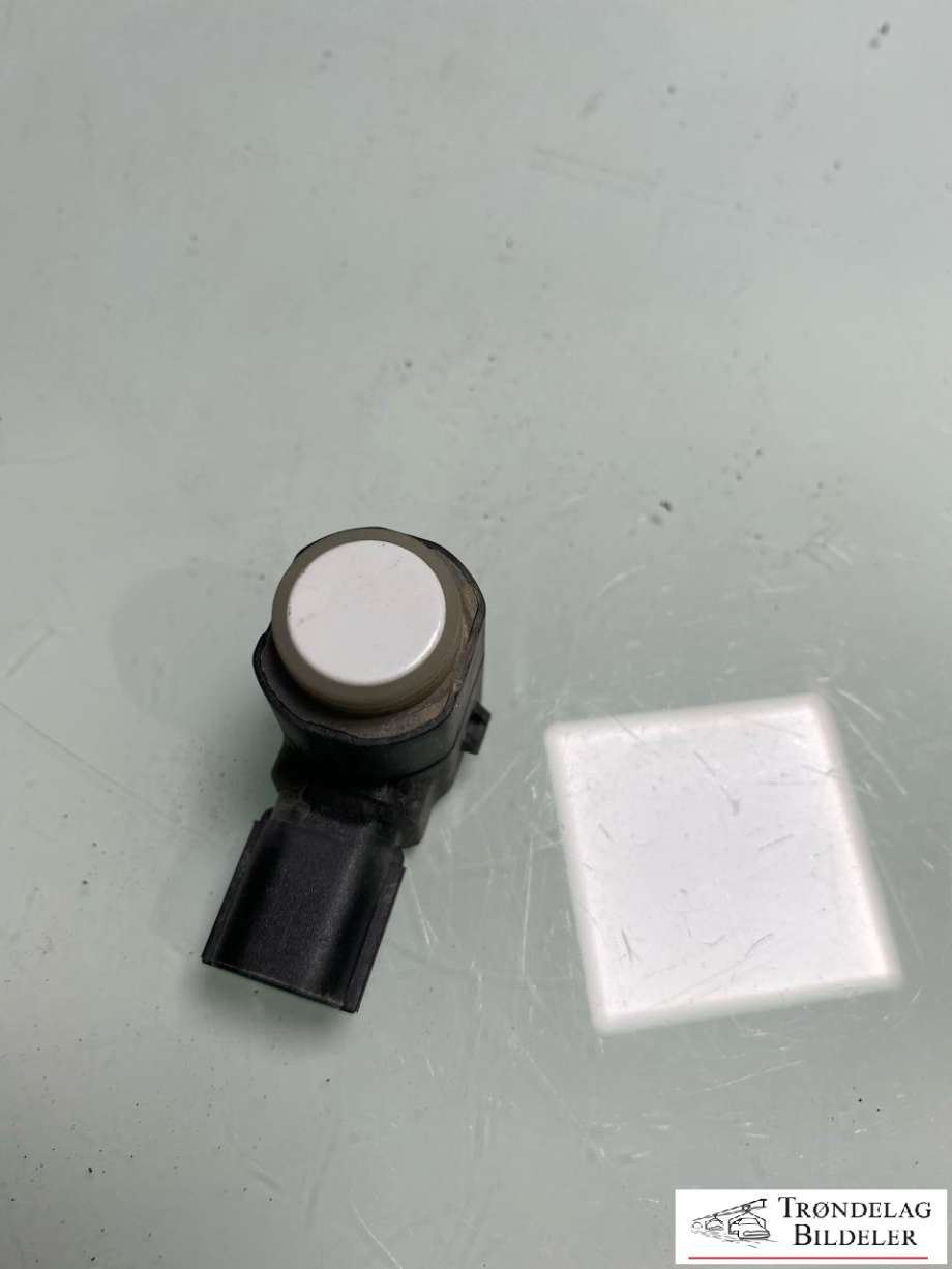 Parkeringssensor foran til Maxus e-Deliver 9 2020-->>  (C00096064|)