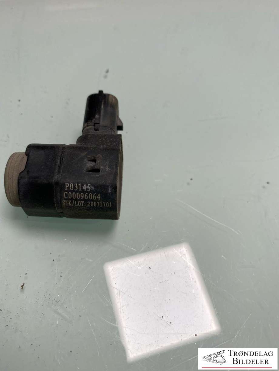 Parkeringssensor foran til Maxus e-Deliver 9 2020-->>  (C00096064|)