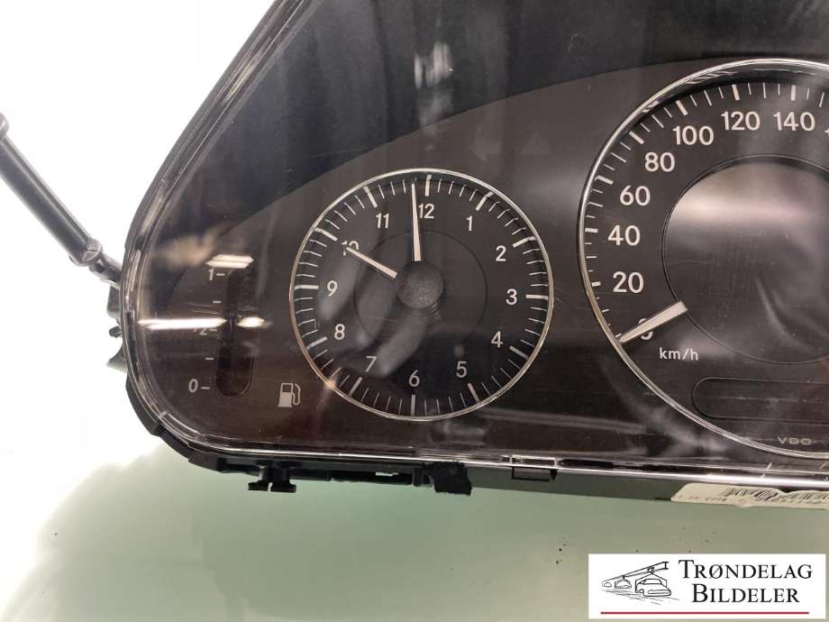 Baklykt høyre til Mercedes E-Klasse 2006-2009 (Fase 2) (W211) (W211) (A 211 820 24 64|)