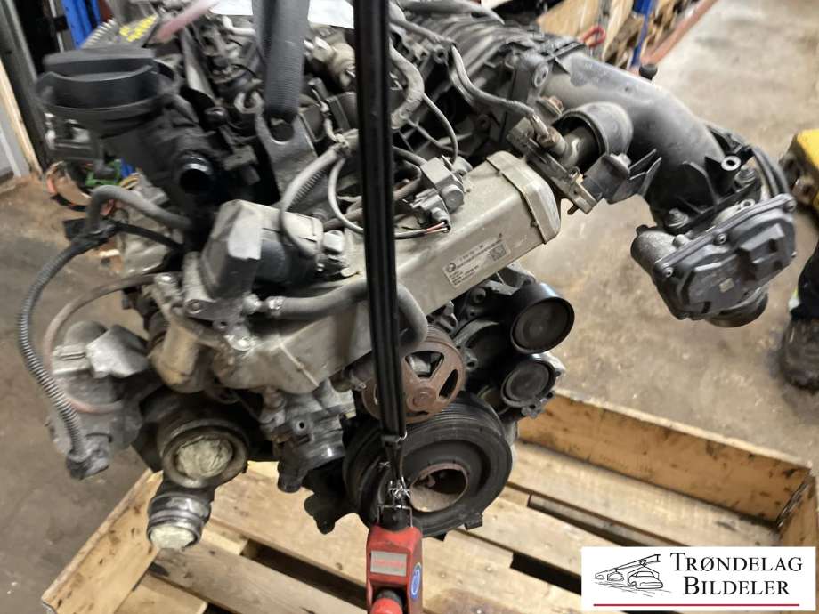 Motor diesel til BMW 3-Serie 2005-2011 (E90/E91/E92/E93) (E90/E91/E92/E93) (11 00 2 239 786|N47D20C|)