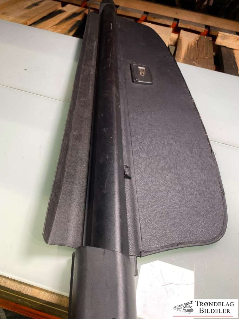 Bagasjerom rollon til VW Passat 2005-2010 (B6) (B6) (3C9 867 871 G|)