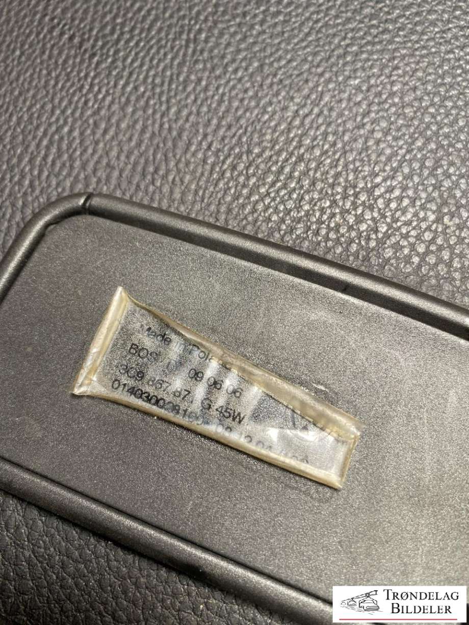 Bagasjerom rollon til VW Passat 2005-2010 (B6) (B6) (3C9 867 871 G|)