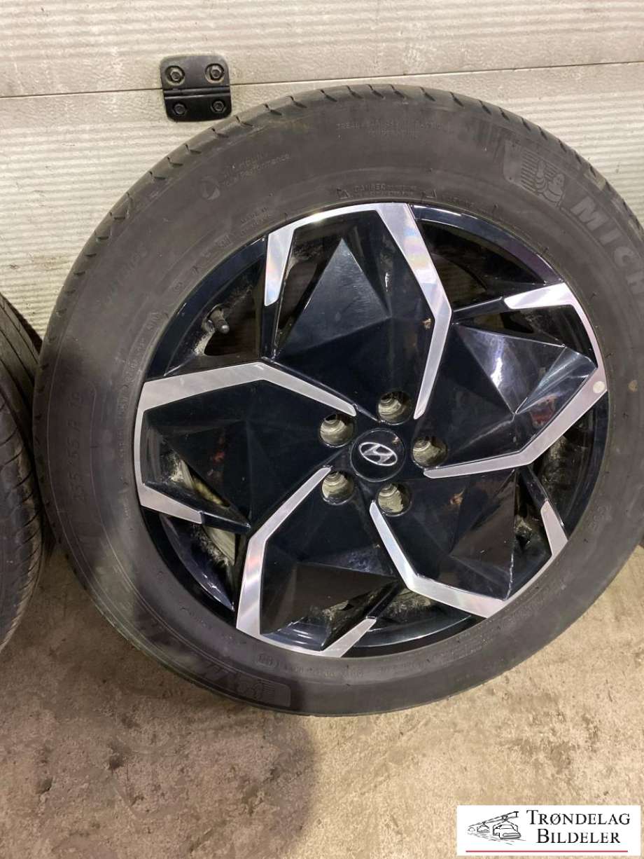 Hjulsett aluminium sommer til Hyundai Ioniq 5 2021-->>  (MICHELIN PRIMACY 4|235/55-19 105W| 7|5J19 5X114|3/ET49|5/CB67|1MM|MØNSTERDYBDE 4MM|PROD 45/2021)