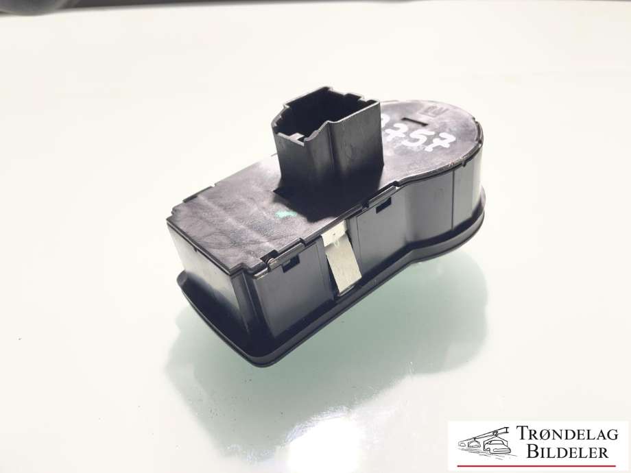 Bryter lys til Opel Insignia A 2009-2014  (22901659|)