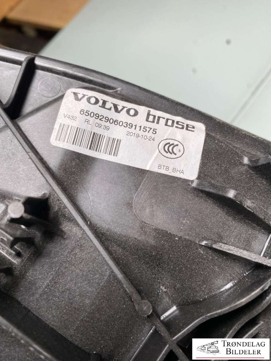 Ruteheis venstre bak til Volvo V60 / V60 CC 2018-->> (Type II)  