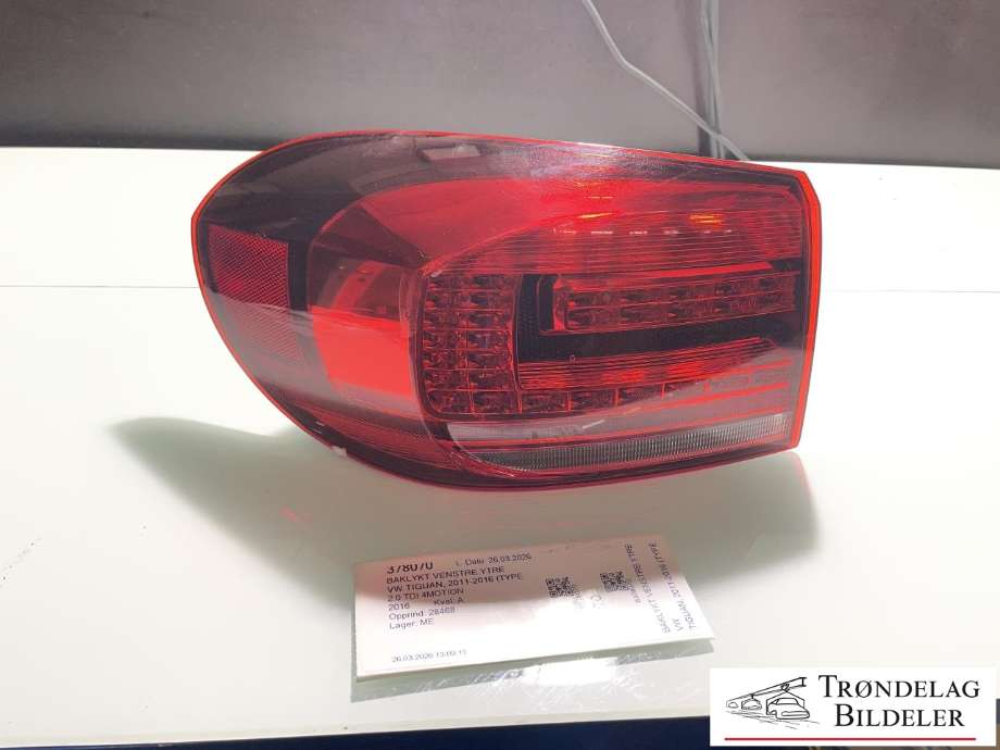Baklykt venstre ytre til VW Tiguan, 2011-2016 (Type I, Fase 2) (5N0 945 207)