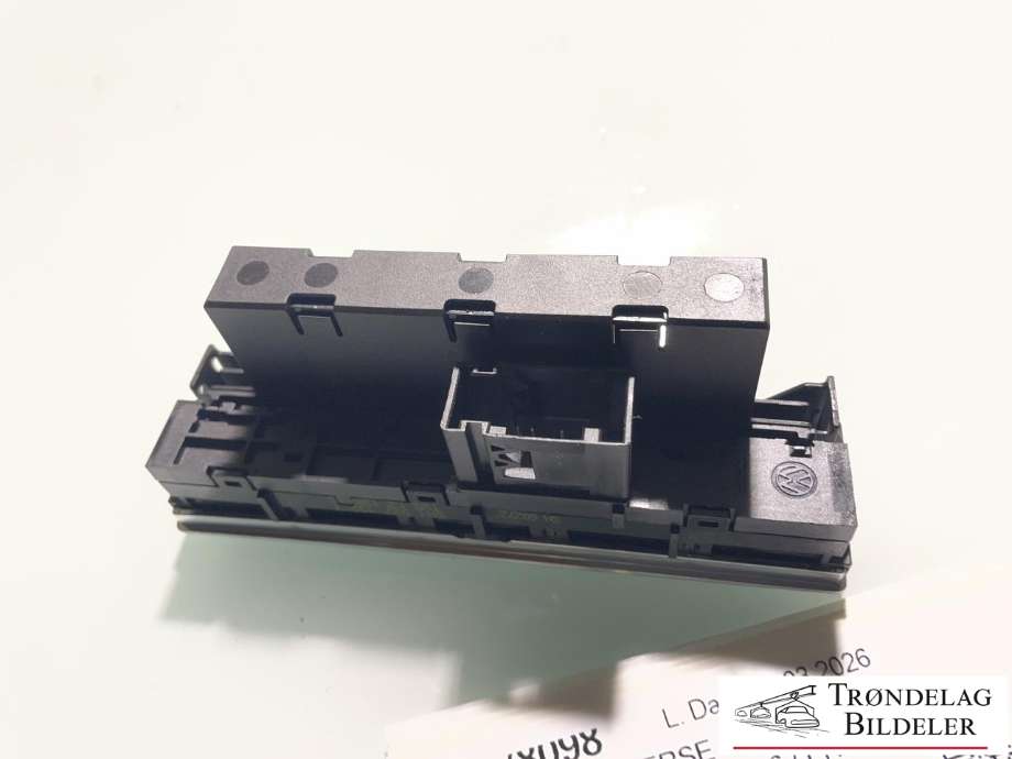 Bryter diverse til VW Tiguan 2011-2016 (Type I, Fase 2) (5N1 927 132 T|)