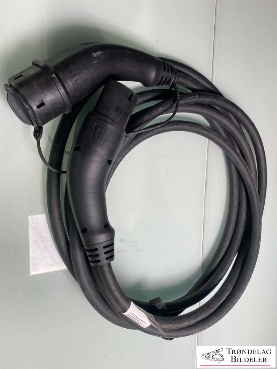 Batterilader kabel til Audi Q4 e-tron 2021-->>  (LADESTASJON TYPE 2|4N0 971 675 C|1EA 971 639 P|)