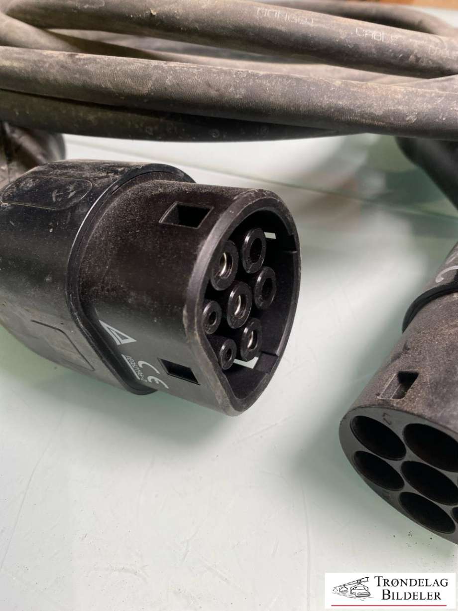 Batterilader kabel til Nissan Leaf 2011-2017 (Type I)  (LADEBOKS TYPE 2|)