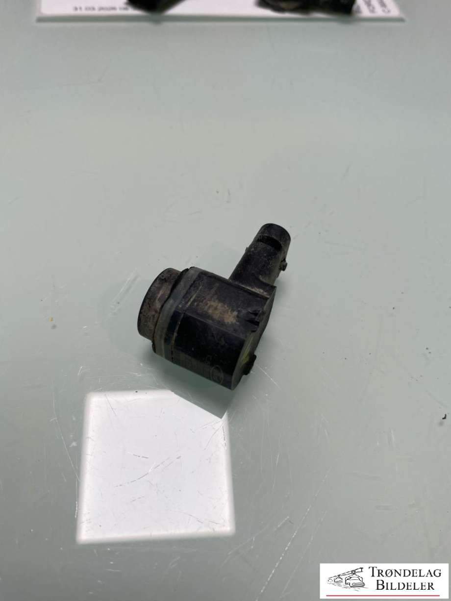 Parkeringssensor bak til Ford C-Max 2010-2015 (Type II, Fase 1)  (304074|)