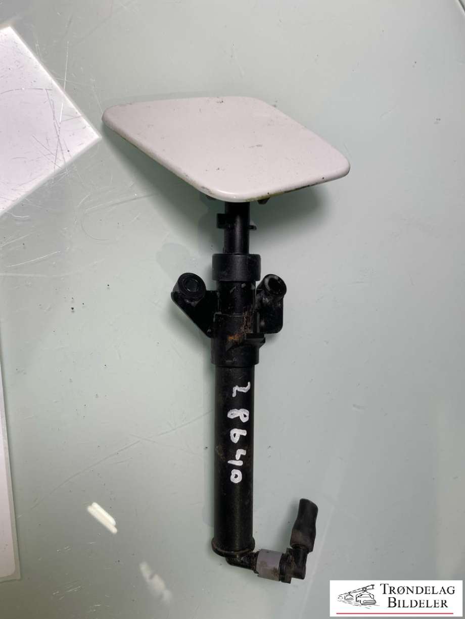 Lyktespylerdyse til Volvo V40, 2012-2019  