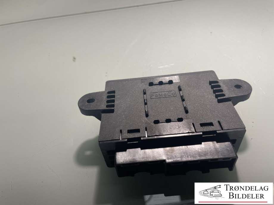 Styreenhet diverse til Ford Mondeo 2014-2019 (Type V, Fase 1) (DG9T-14B533-EA|)