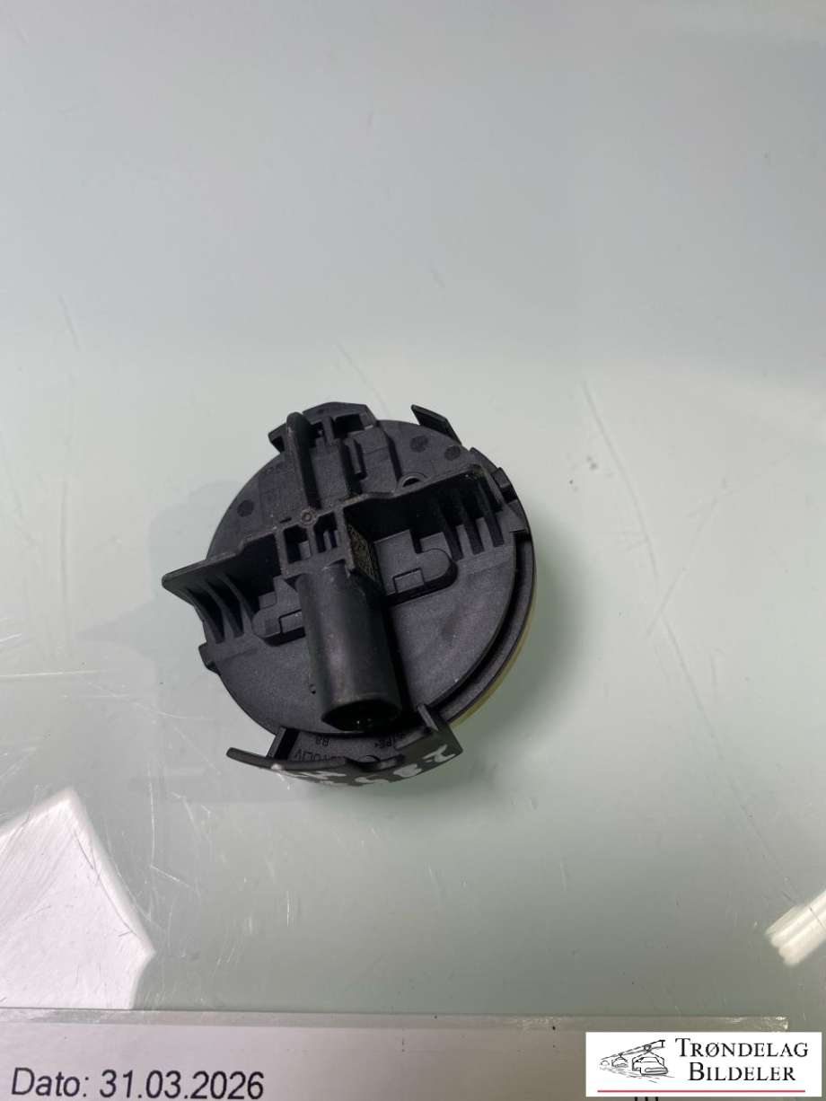Airbag sensor høyre til VW ID.4 2020-->>  