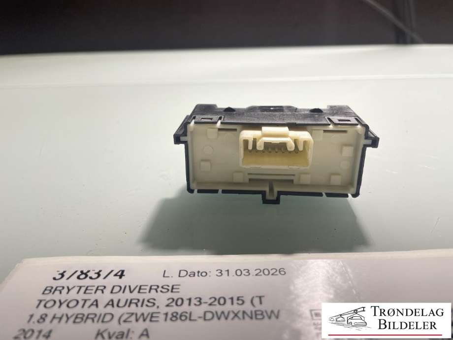 Bryter diverse til Toyota Auris 2013-2015 (Type II, Fase 1)  