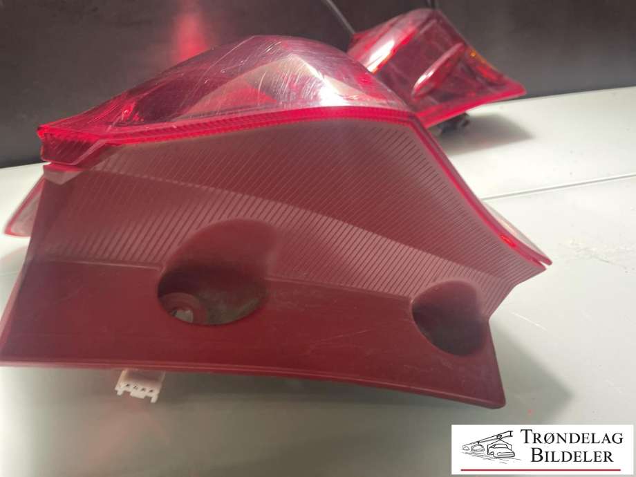 Baklykt høyre ytre til Toyota Auris 2013-2015 (Type II, Fase 1)  (8155102710|)