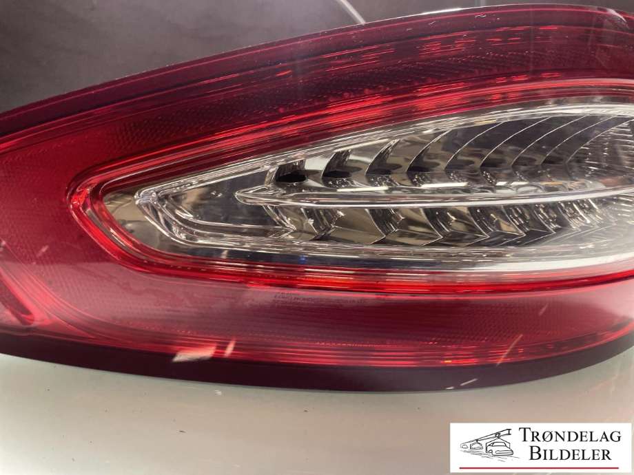 Baklykt venstre ytre til Ford Mondeo 2014-2019 (Type V, Fase 1)  (2345647|DS73-13405-FK|)