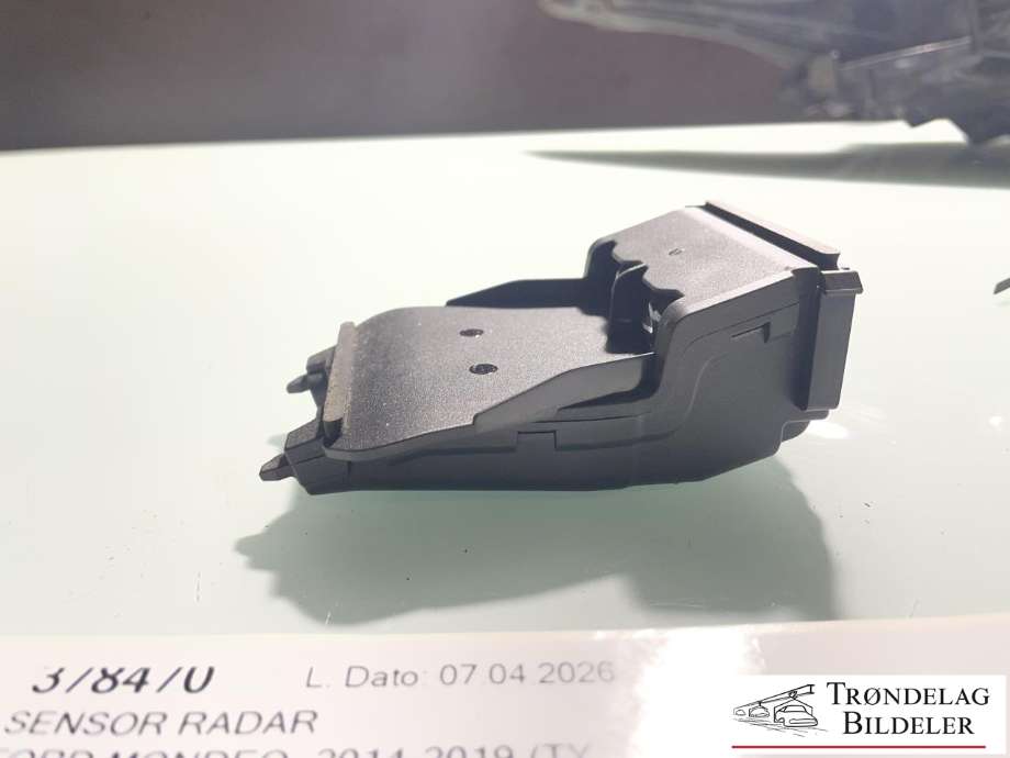 Sensor radar til Ford Mondeo 2014-2019 (Type V, Fase 1) (1903081|DG9T-14F449-AG|)