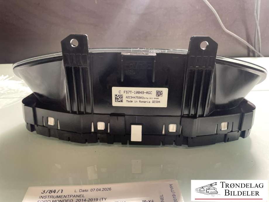 Instrumentpanel til Ford Mondeo 2014-2019 (Type V, Fase 1) (2080487|GS7T-10849-AGC|)
