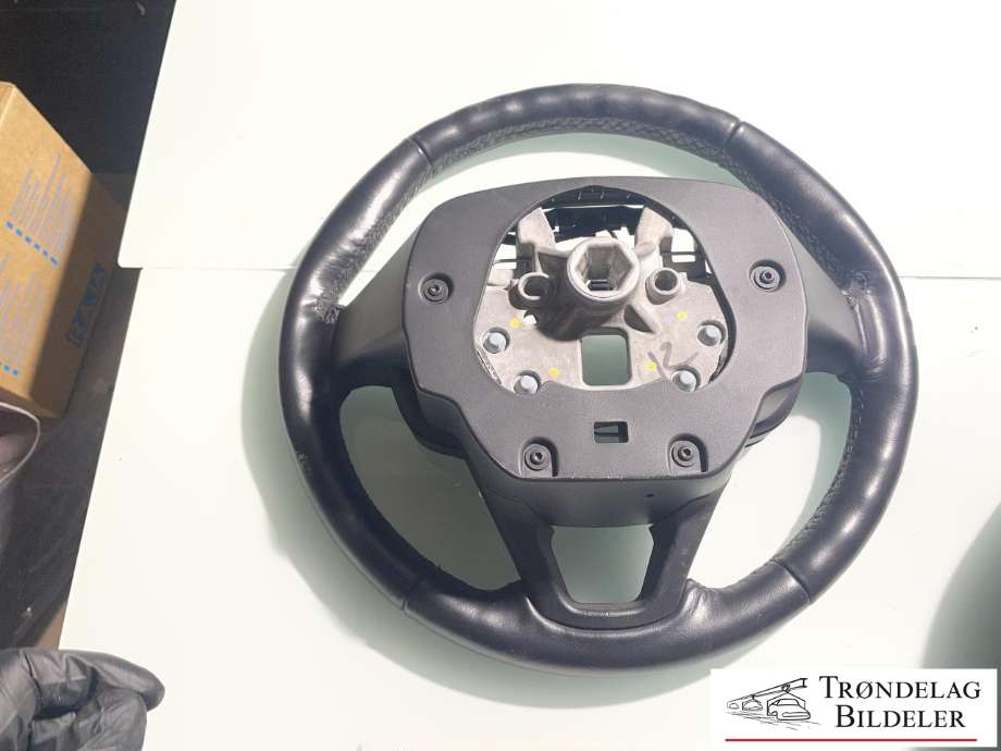 Ratt til Ford Mondeo 2014-2019 (Type V, Fase 1) (1903630|DS73-3F830-PF3ZHE|)