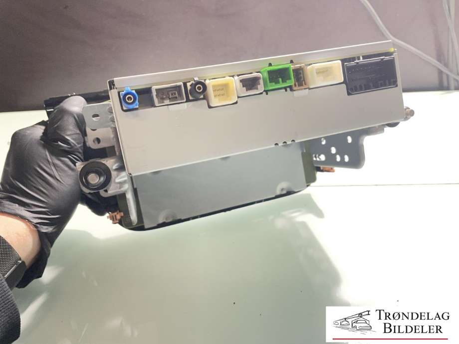 Bilstereo navigasjon skjerm til Suzuki SX4 S-CROSS 2013-->> (Type II)  (39920-61MR3-ZCA|)