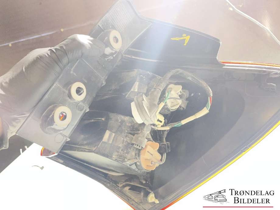 Baklykt venstre ytre til Suzuki SX4 S-CROSS 2013-->> (Type II)  (3567061M10|)