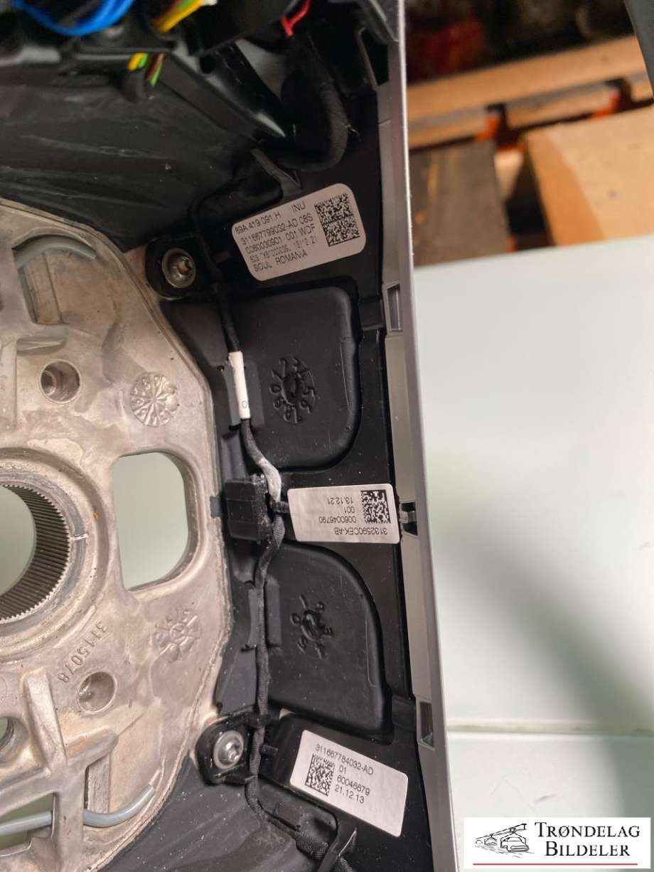Ratt til Audi Q4 e-tron 2021-->>  (89A 419 091 H|)