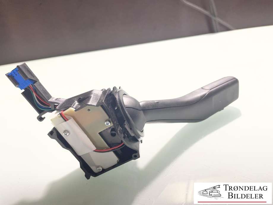 Bryter visker til VW Tiguan 2007-2011 (Type I, Fase 1)  (1K0 953 519 J|)