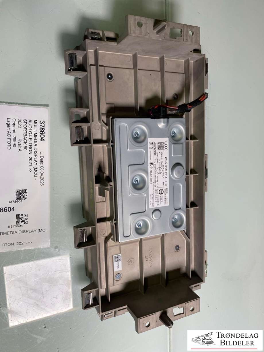 Multimedia display (MCU - Media Controller Unit) til Audi Q4 e-tron 2021-->>  (89A 919 604|)