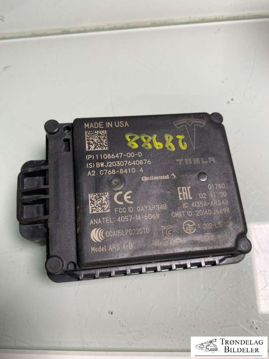 Sensor radar til Tesla Model 3 2018-2023 (Fase 1)  (110864700D|)
