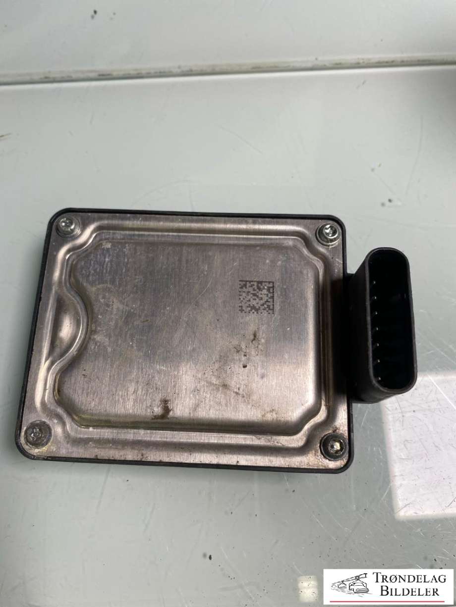 Sensor radar til Tesla Model 3 2018-2023 (Fase 1)  (110864700D|)