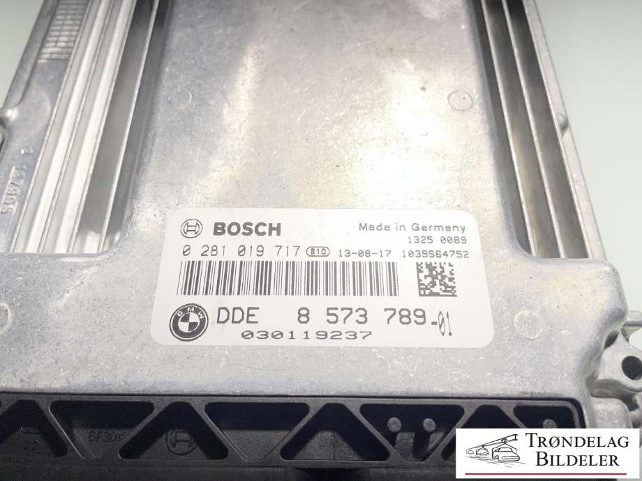 Styreenhet motor til BMW X5 2013-2018 (F15) (F15) (13 61 8 586 540|)