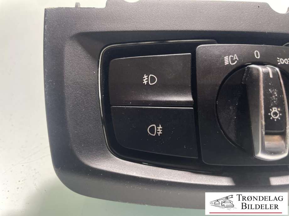 Bryter lys til BMW X5 2013-2018 (F15) (F15) (61 31 5 A25 4A1|931172704|34730501-03|9311727 02|)