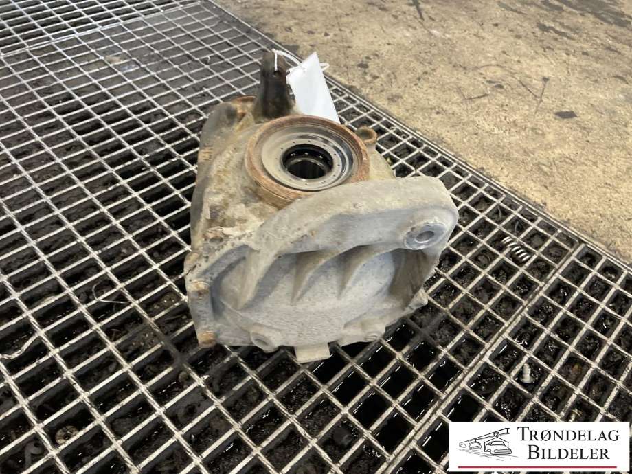 Kardang klokke bak til BMW X5 2013-2018 (F15) (F15) (33 10 7 636 992|)