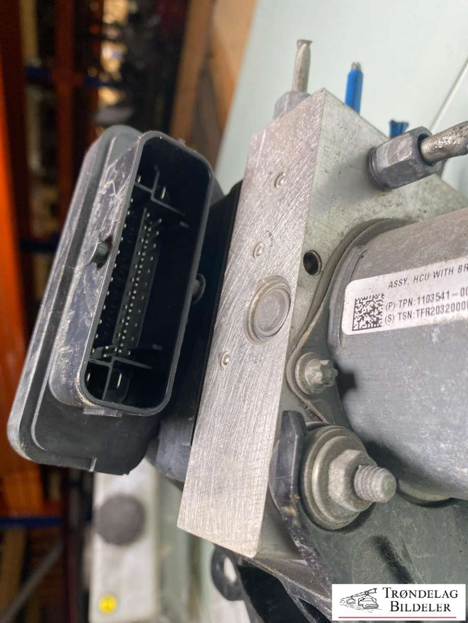 ABS sentral til Tesla Model 3 2018-2023 (Fase 1)  (104474500B|0265956665|)