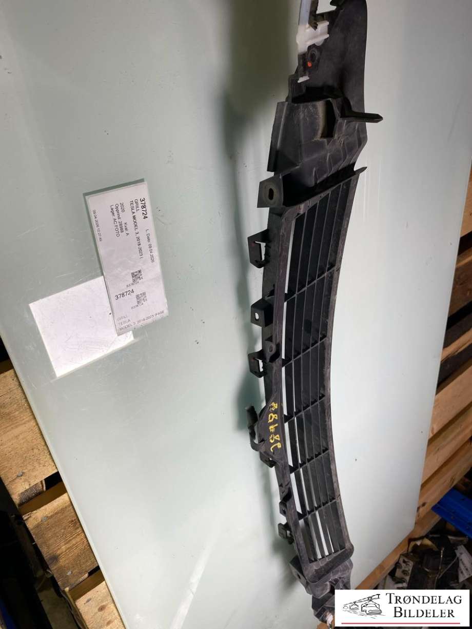 Grill til Tesla Model 3 2018-2023 (Fase 1) (108592700C|)