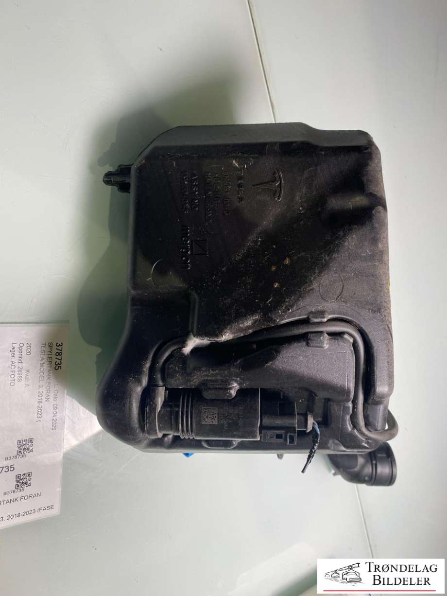 Spylertank foran til Tesla Model 3 2018-2023 (Fase 1) (1096062-00-G|)