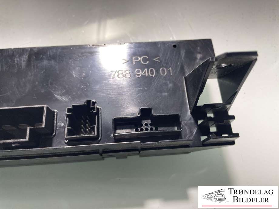 Styreenhet diverse til BMW X5 2013-2018 (F15) (F15) (64119116489|5HB009329-01|64.11 9 116 489)