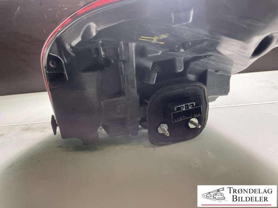 Baklykt høyre ytre til BMW X5 2013-2018 (F15) (F15) (63 21 7 470 886|)