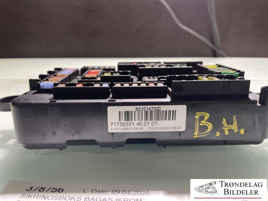 Sikringsboks bagasjerom til BMW X5 2013-2018 (F15) (F15) (9389070 01|61 14 9 259 466|)