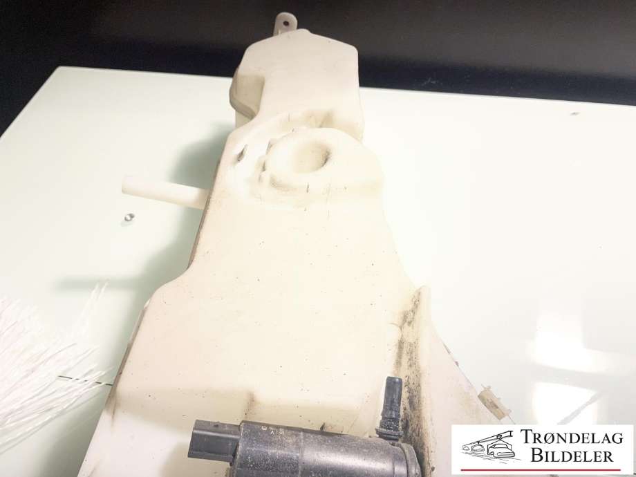 Spylertank til BMW X5 2013-2018 (F15) (F15) (61 66 7 304 068|)